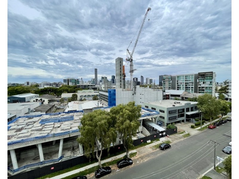 28/15 Walsh Street, Milton QLD 4064