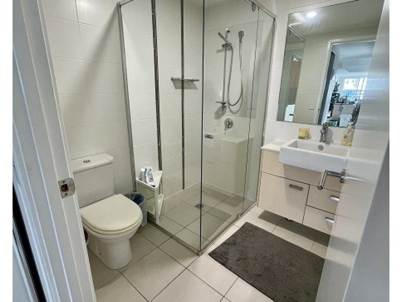 28/15 Walsh Street, Milton QLD 4064