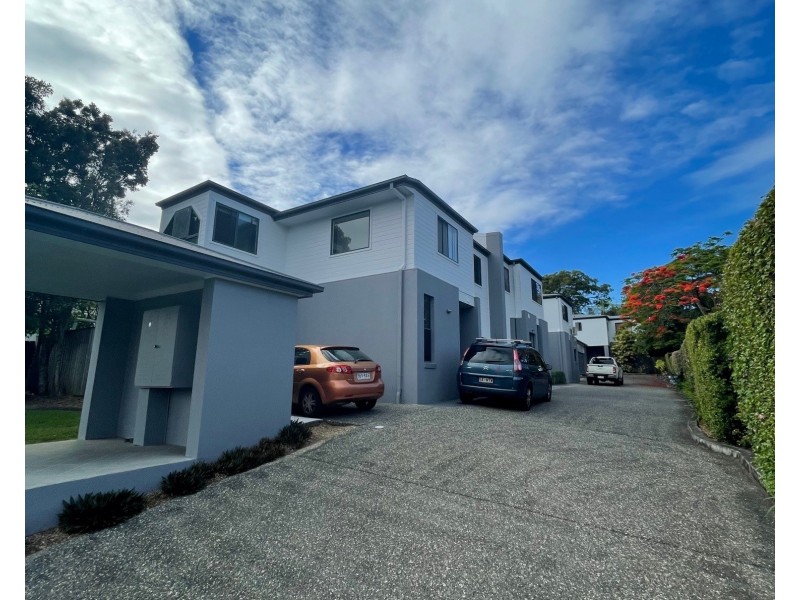 1/28 Blake Street, Southport QLD 4215