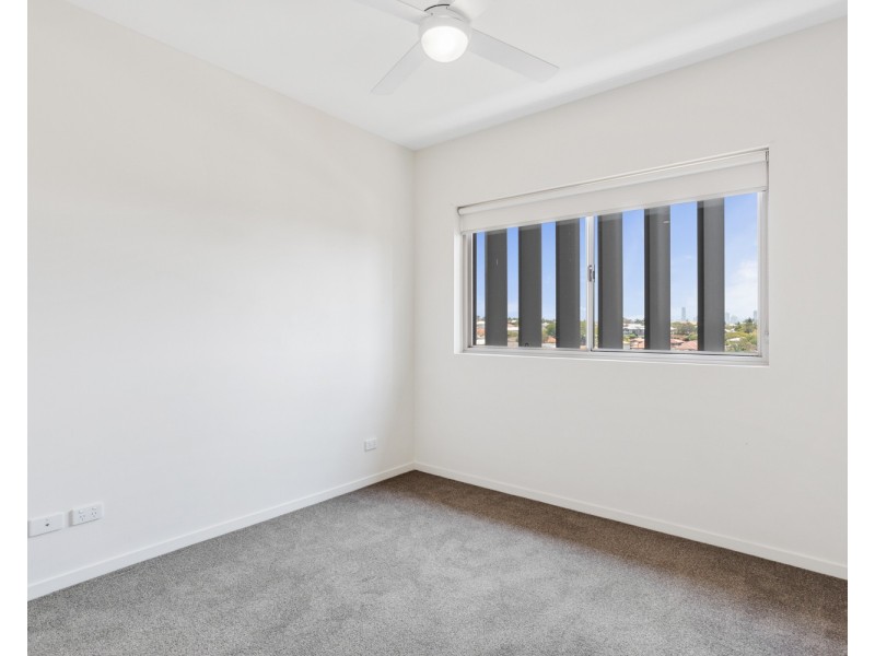 4/1049 Wynnum Road, Cannon Hill QLD 4170