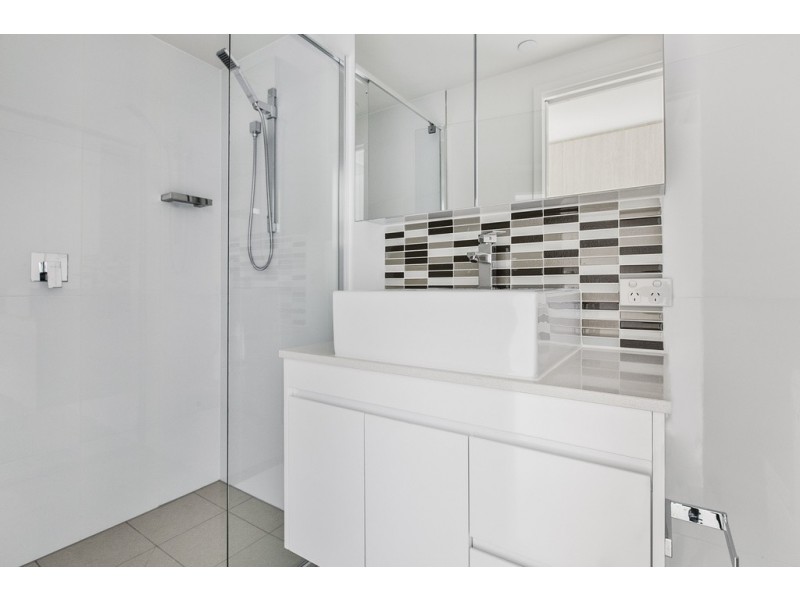 57/27 Manning Street, Milton QLD 4064