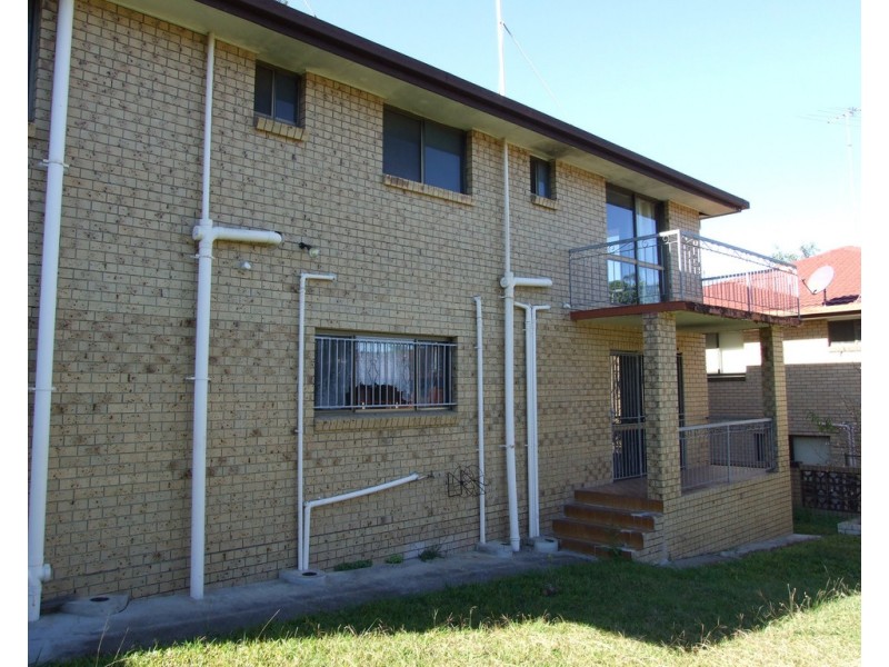 4 BLAIRGOWRIE STREET, Macgregor QLD 4109