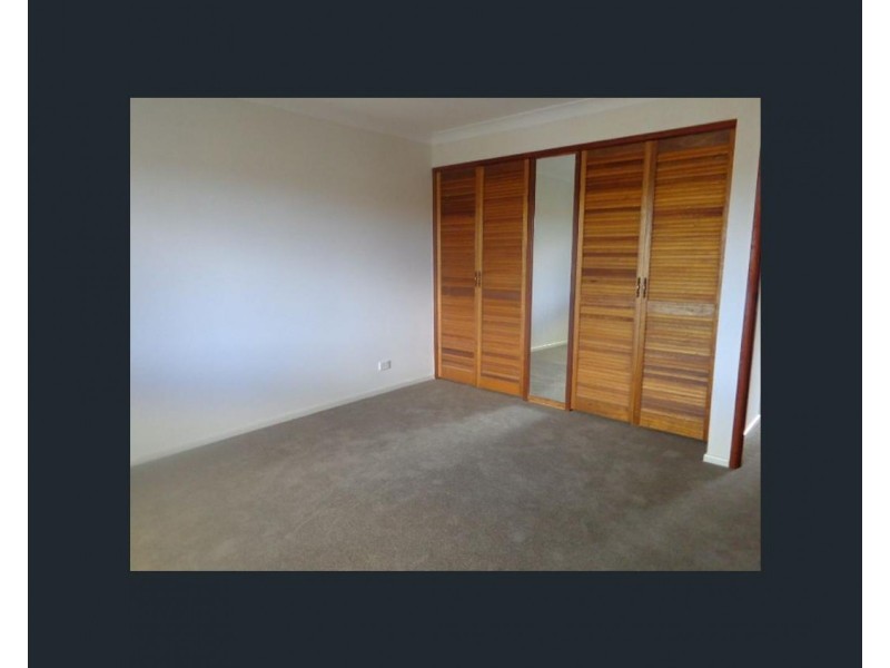 4 BLAIRGOWRIE STREET, Macgregor QLD 4109