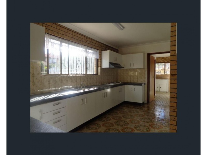 4 BLAIRGOWRIE STREET, Macgregor QLD 4109