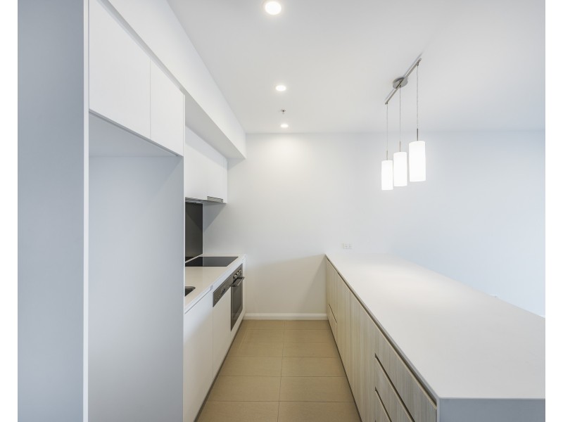 30303/300 Old Cleveland Road, Coorparoo QLD 4151