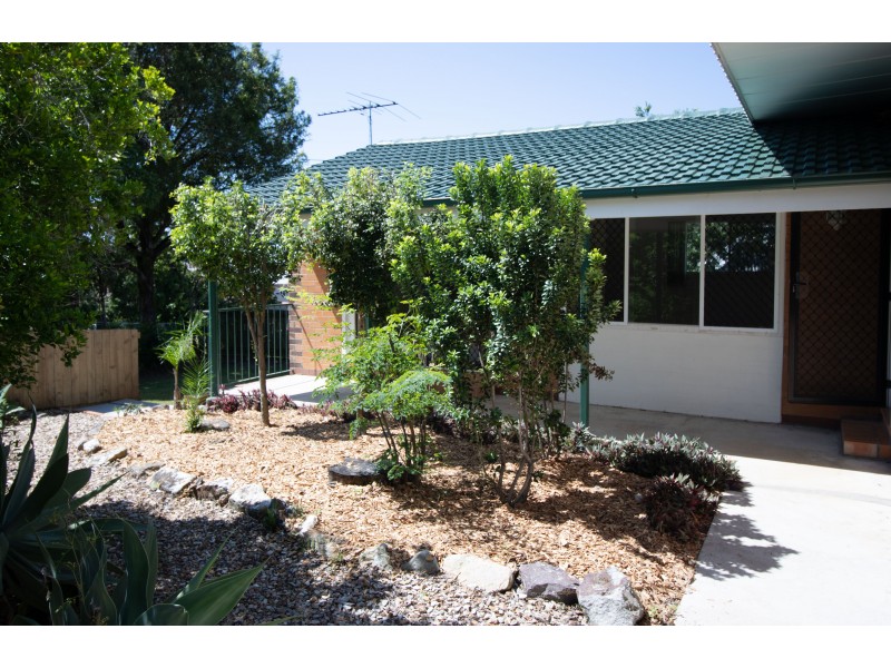 8 Hillsdale Street, Morningside QLD 4170