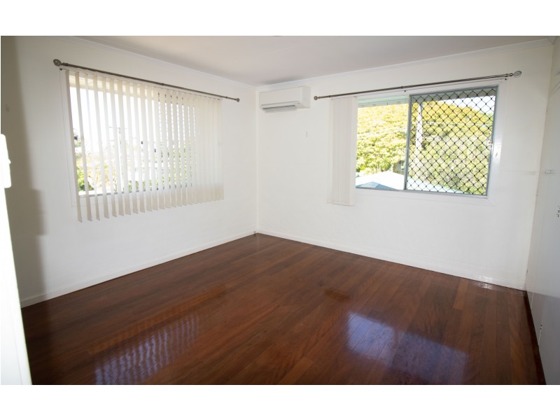 8 Hillsdale Street, Morningside QLD 4170