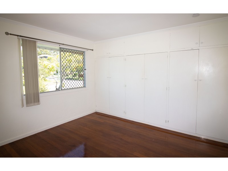 8 Hillsdale Street, Morningside QLD 4170