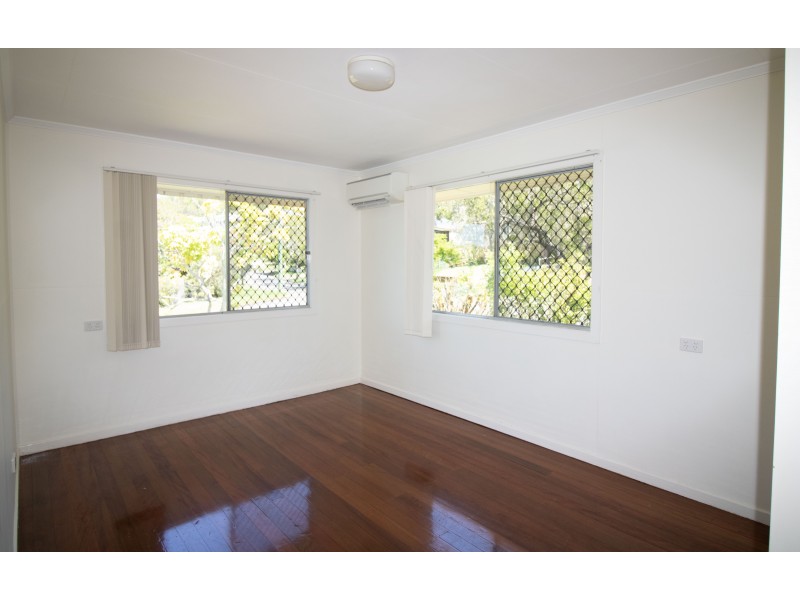 8 Hillsdale Street, Morningside QLD 4170