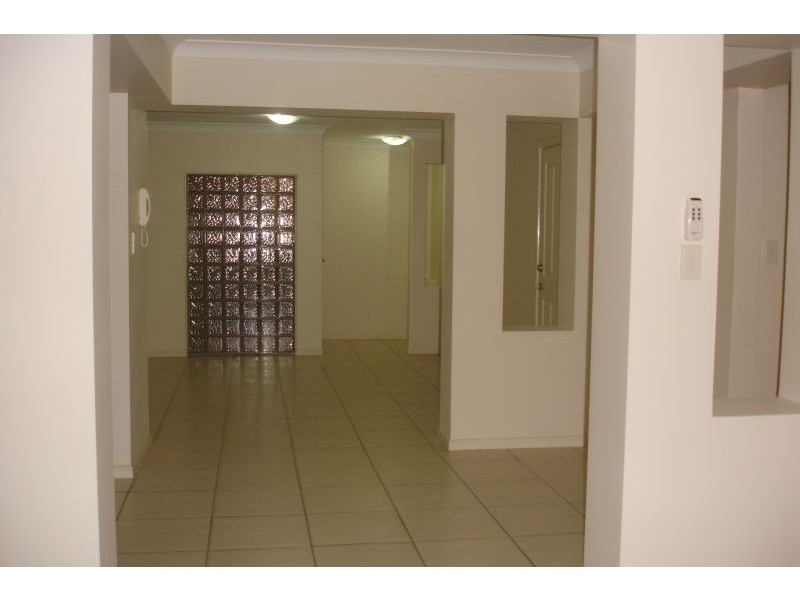 92/88 LIMETREE PARADE, Runaway Bay QLD 4216