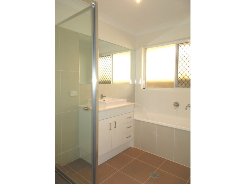 40 Lemongrass Circuit, Griffin QLD 4503