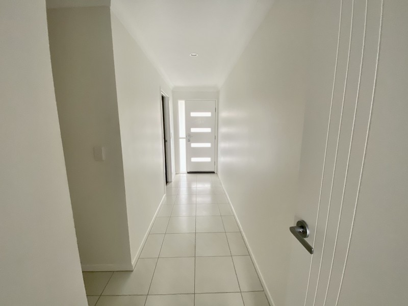 84 The Promenade, Springfield Lakes QLD 4300