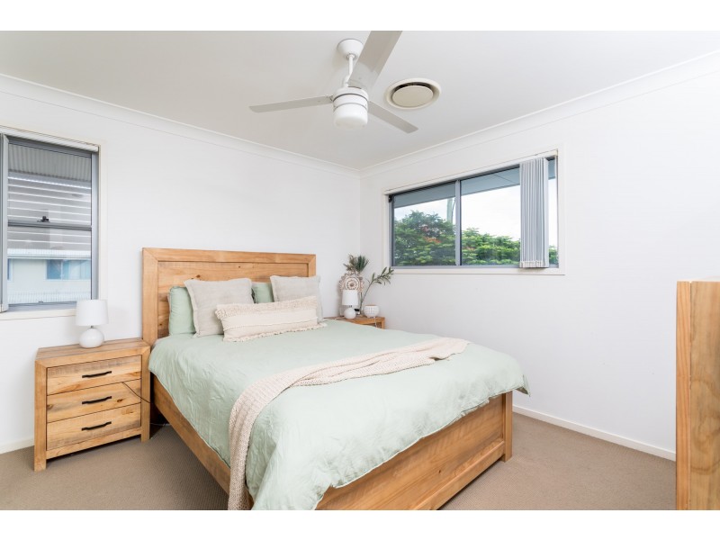 6/110 Lexey Crescent, Wakerley QLD 4154