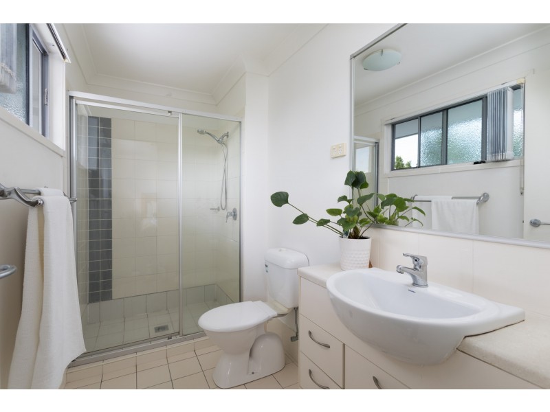 6/110 Lexey Crescent, Wakerley QLD 4154