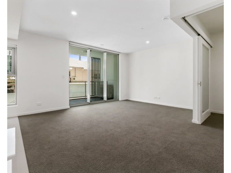 8/27 Manning Street, Milton QLD 4064