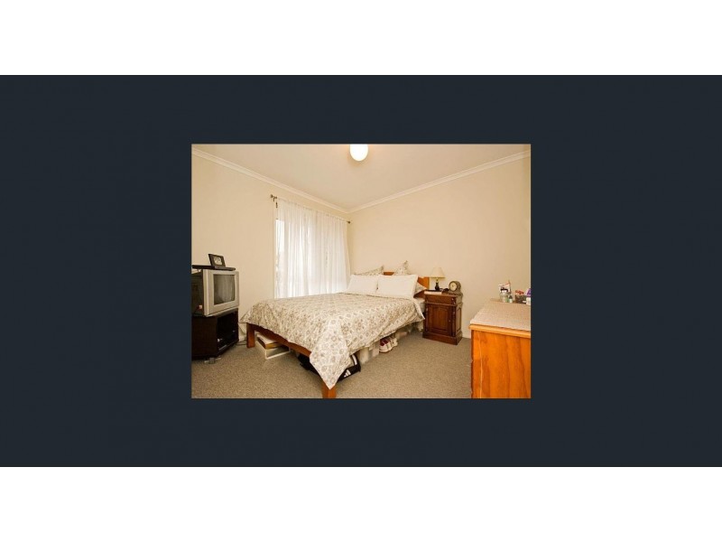 10 Copperfield Drive, Eagleby QLD 4207