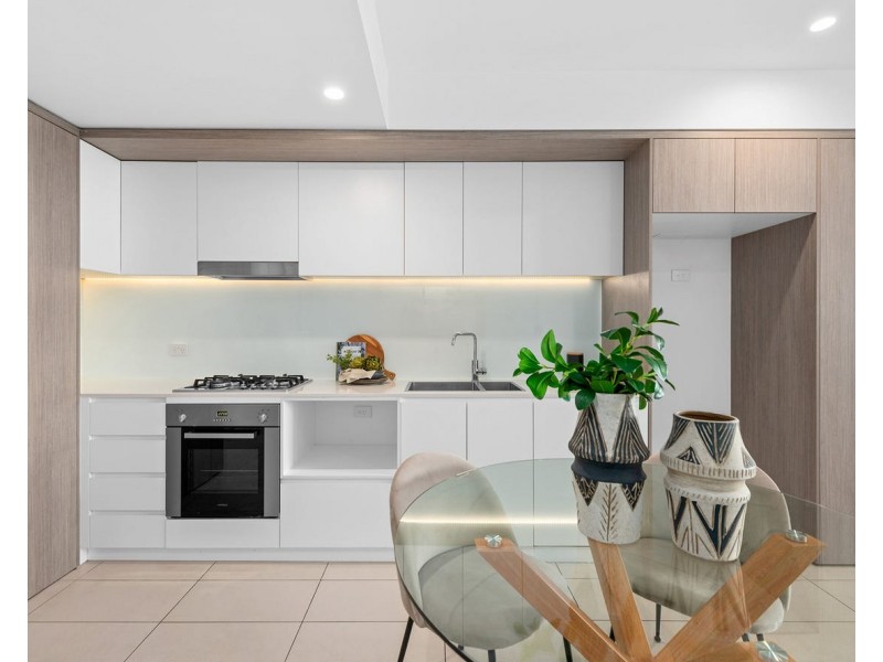 1019/123 Cavendish Road, Coorparoo QLD 4151