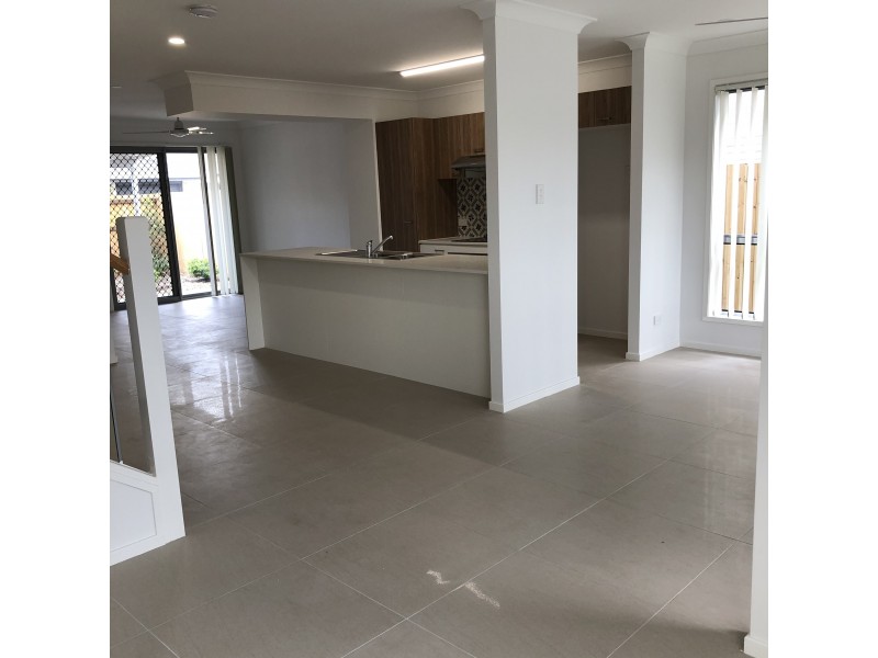 10/103 Wain Road, Burpengary QLD 4505