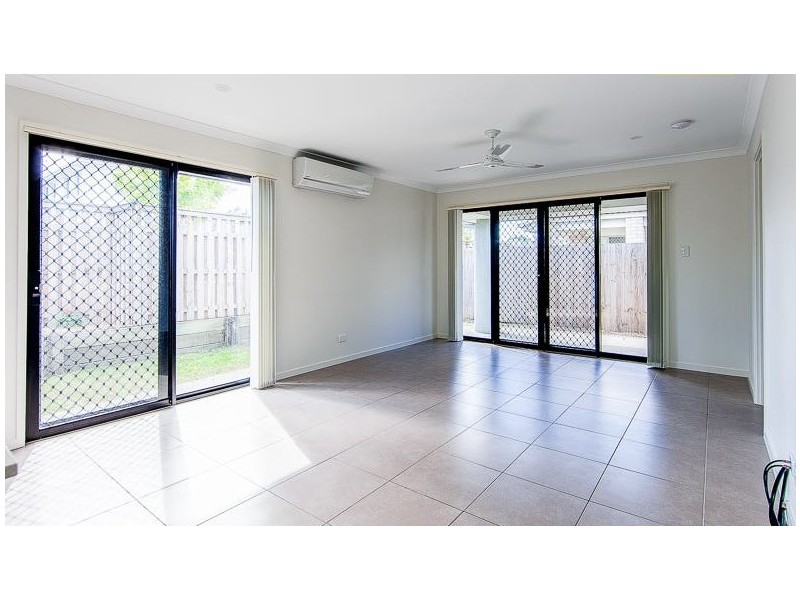 19 Bindra Street, Holmview QLD 4207