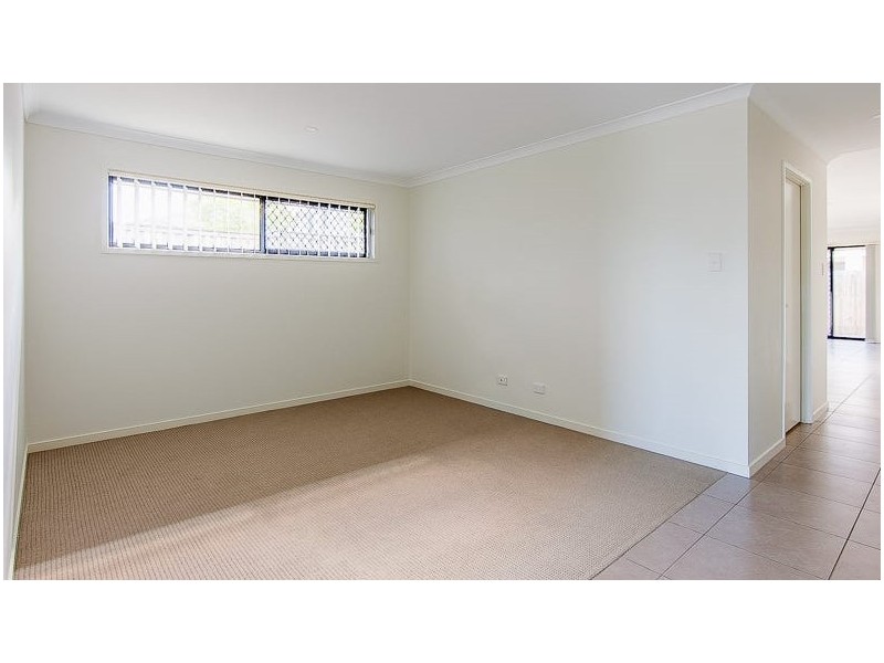 19 Bindra Street, Holmview QLD 4207