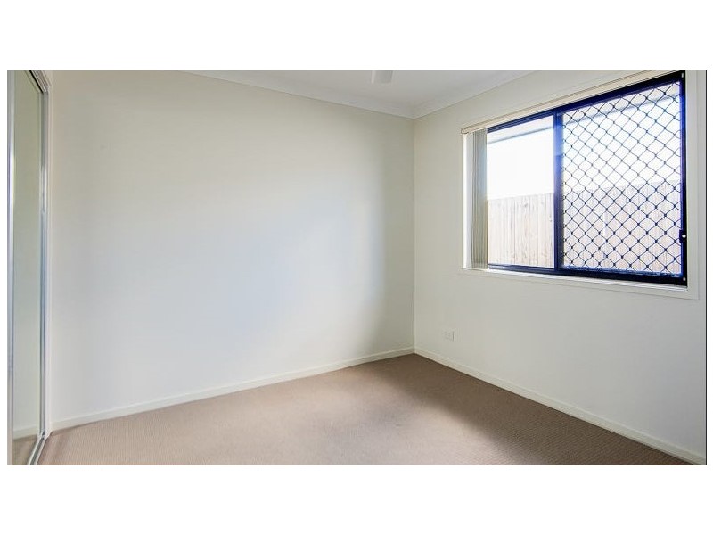 19 Bindra Street, Holmview QLD 4207