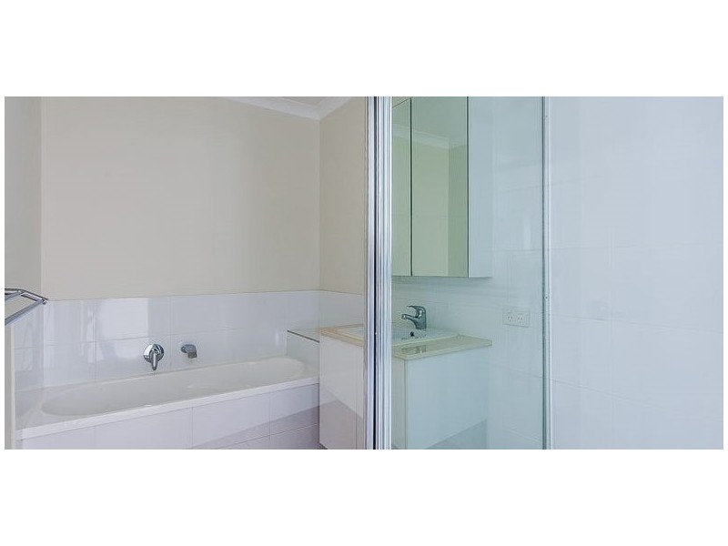 19 Bindra Street, Holmview QLD 4207