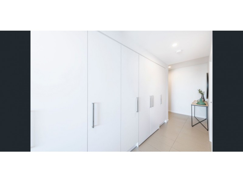 20806/300 OLD CLEVELAND ROAD, Coorparoo QLD 4151