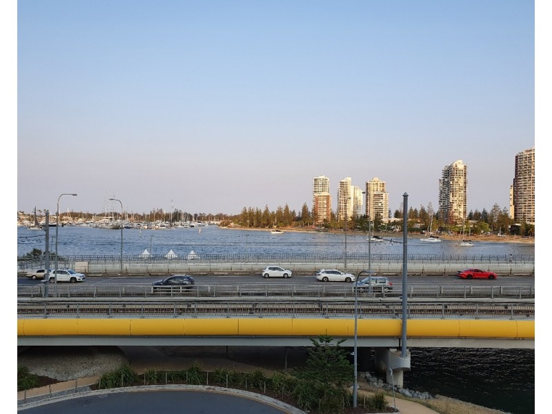 409/2 Barney Street, Southport QLD 4215