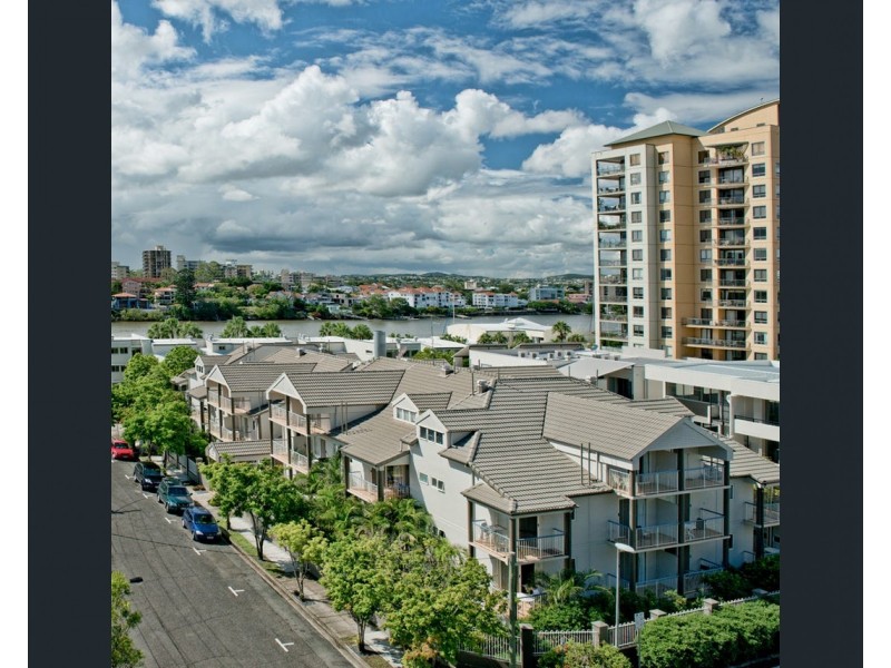 L/45 Wharf Street, Kangaroo Point QLD 4169