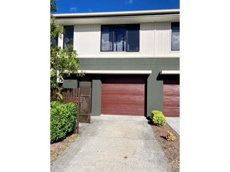 107/370 Gainsborough Drive, Pimpama QLD 4209