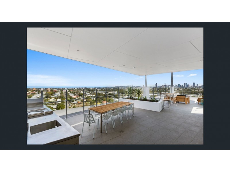 2085/123 Cavendish Road, Coorparoo QLD 4151