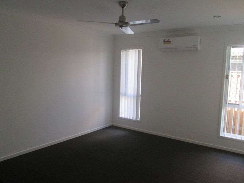 15 Fairy Wren Circuit, Dakabin QLD 4503