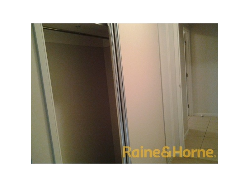 U213 / 92 -98 Digger St, Cairns City QLD 4870