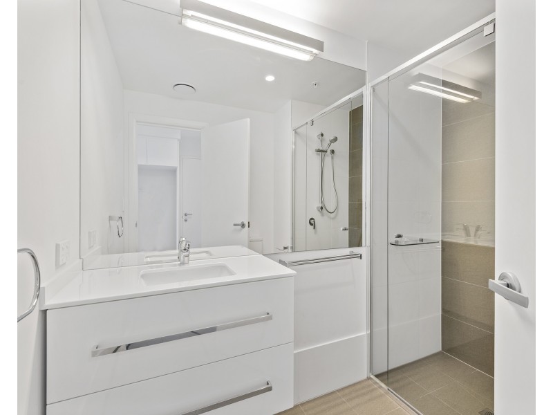 11306/300 Old Cleveland Road, Coorparoo QLD 4151