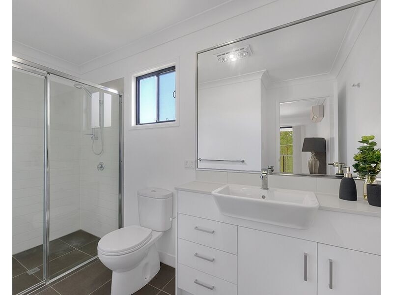 18/121 Bunya Road, Everton Hills QLD 4053