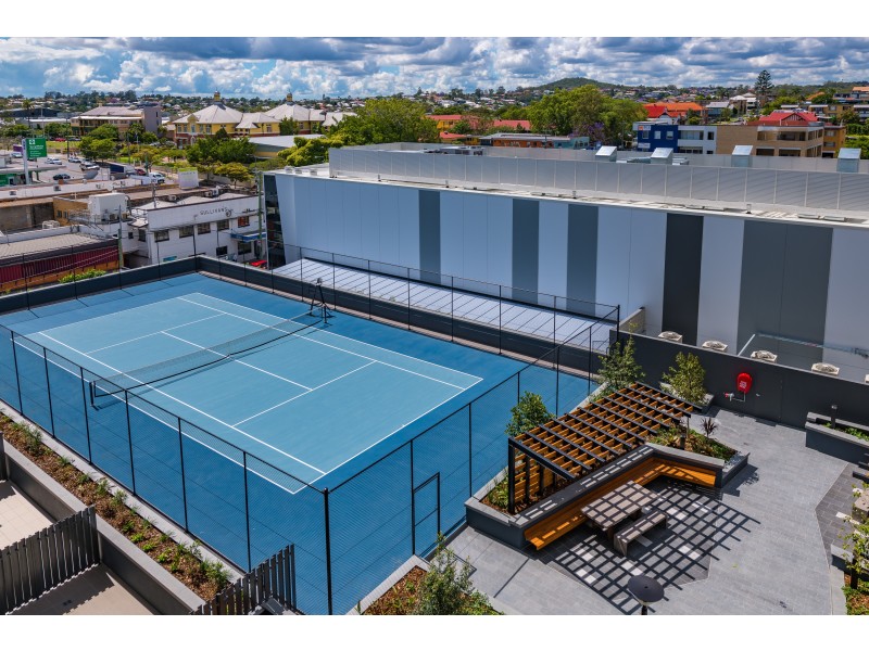 30202/300 Old Cleveland Road, Coorparoo QLD 4151