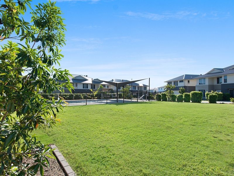 13/51 LAVENDER DRIVE, Griffin QLD 4503