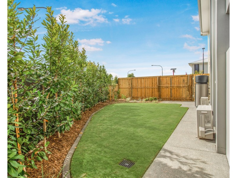 5/188 Gainsborough Drive, Pimpama QLD 4209
