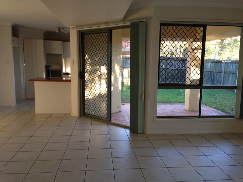 25 Diamond Place, Runcorn QLD 4113