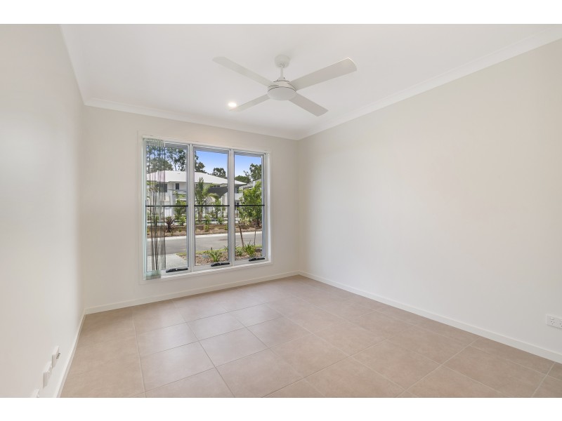 106/370 Gainsborough Drive, Pimpama QLD 4209