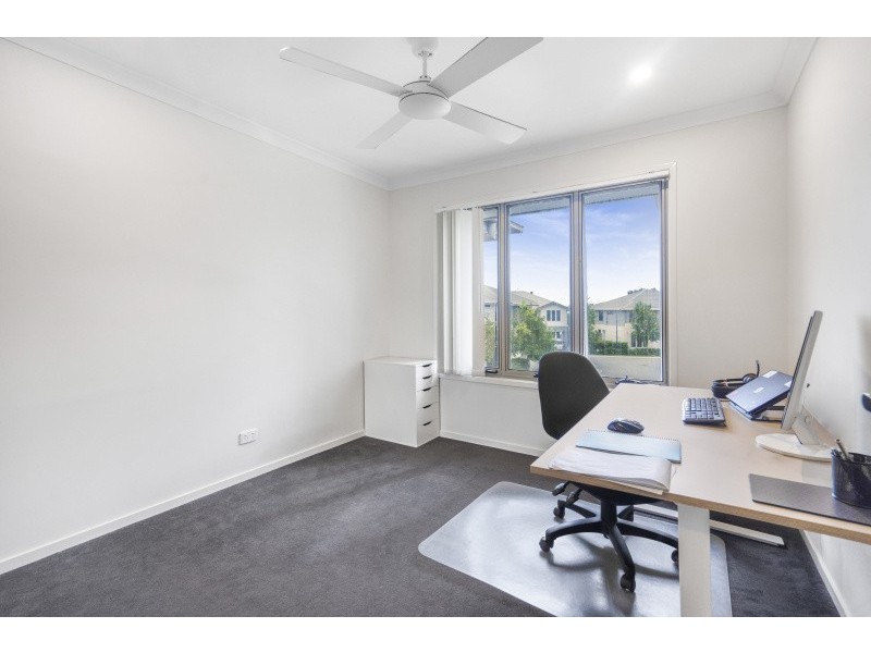 106/370 Gainsborough Drive, Pimpama QLD 4209