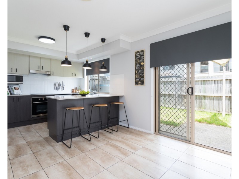 08/24 Tallis Street, Wakerley QLD 4154