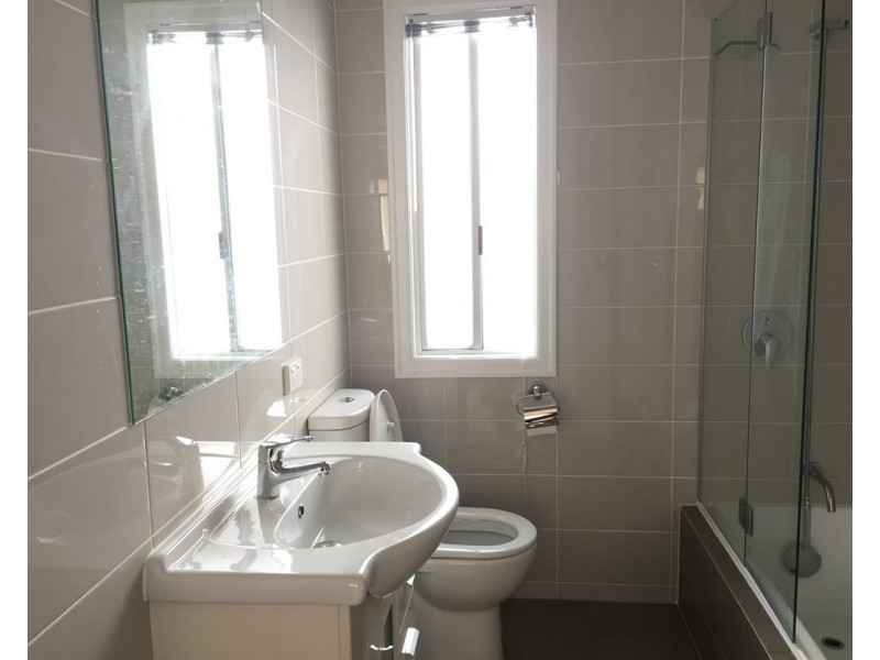 24 Clarke street, Hendra QLD 4011