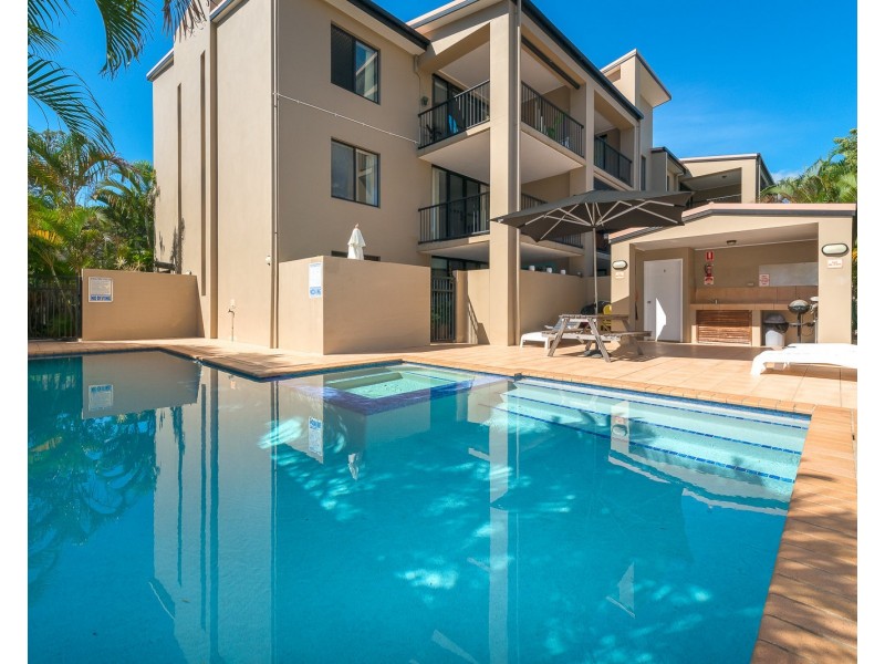 15/4 Mawarra Street, Palm Beach QLD 4221
