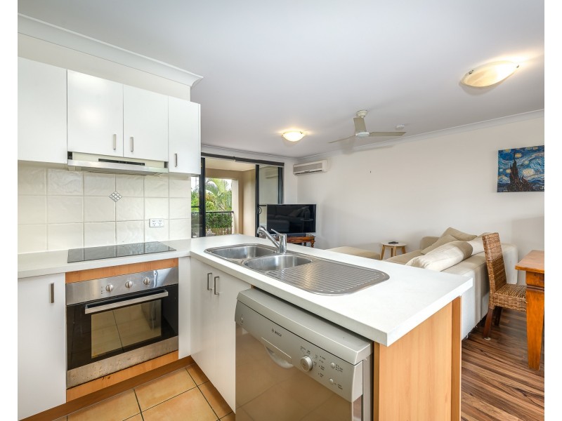 15/4 Mawarra Street, Palm Beach QLD 4221