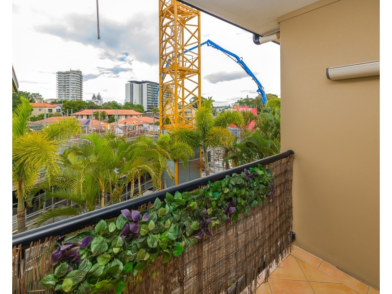 15/4 Mawarra Street, Palm Beach QLD 4221