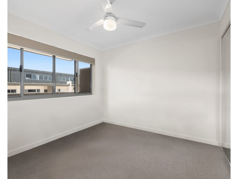 46/65-67 Regatta Blvd, Birtinya QLD 4575