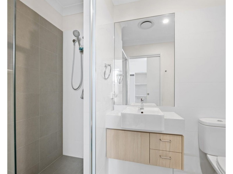 55/65-67 Regatta Blvd, Birtinya QLD 4575