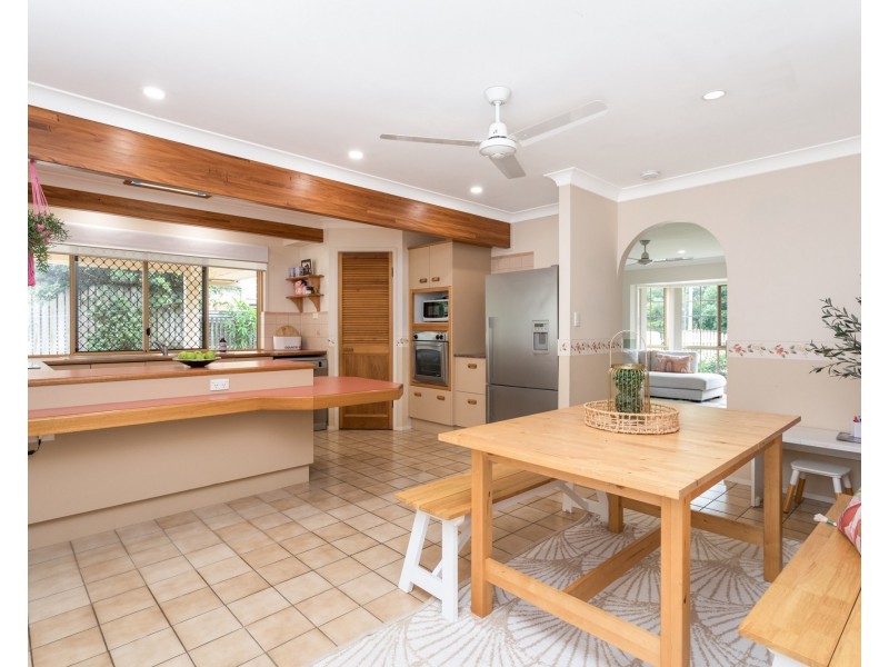 38 Phillip Street, Redland Bay QLD 4165