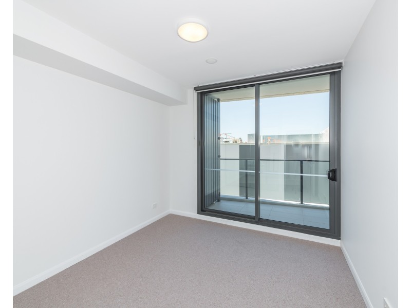 20609/300 Old Cleveland Road, Coorparoo QLD 4151